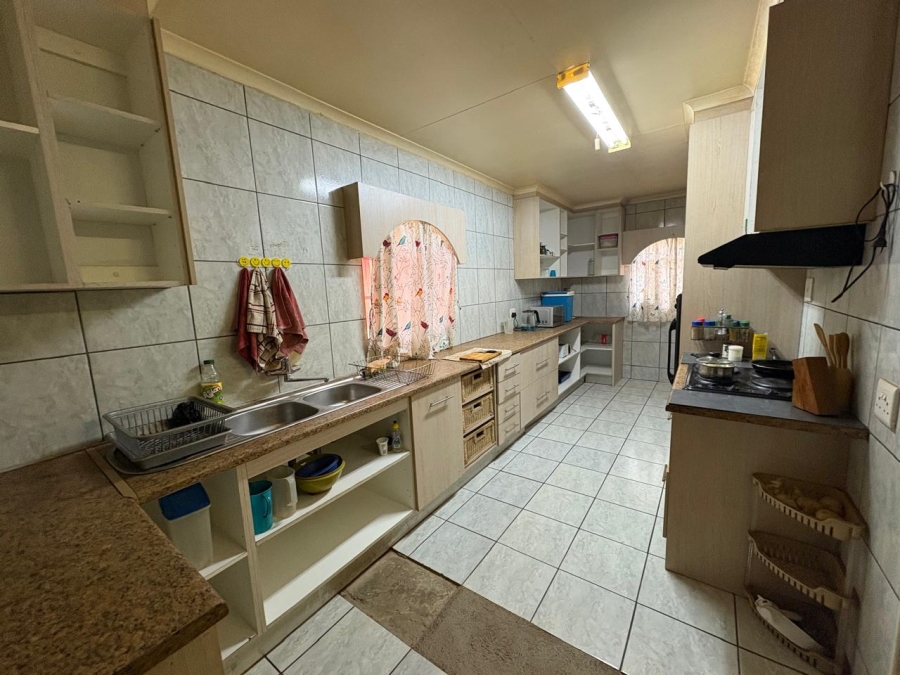 6 Bedroom Property for Sale in Dagbreek Free State
